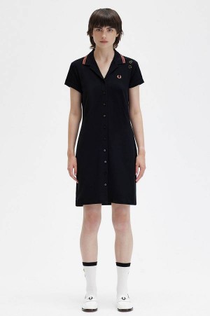 Fred Perry Button-Through Piqué Shirt Dress Black | FP70505