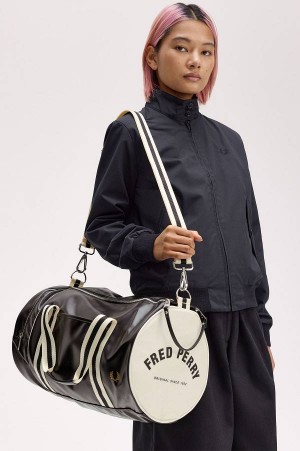 Fred Perry Classic Barrel Bag Black/Ecru | FP70305