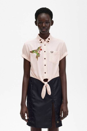 Fred Perry Embroidered Tie-Front Shirt Milky Pink | FP70550