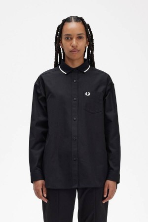 Fred Perry Fishtail Hem Shirt Black | FP70540