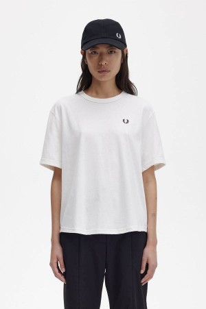 Fred Perry Fishtail Hem T-Shirt Snow White | FP70537