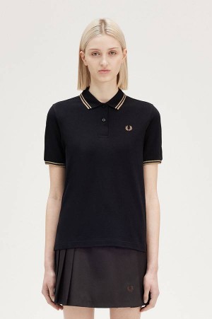 Fred Perry G3600 Black/Metallic 1964 Gold | FP70533