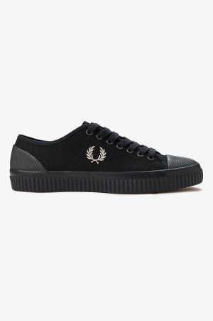 Fred Perry Hughes Low Black | FP70351