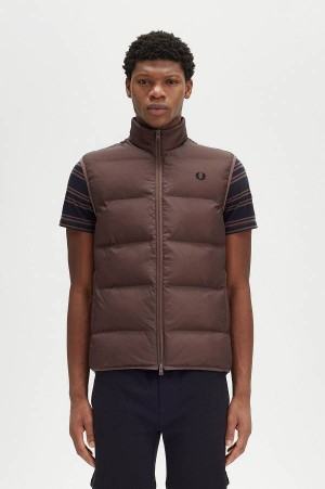 Fred Perry Insulated Gilet Carrington Brick | FP69840