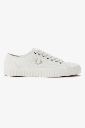 Fred Perry Low Hughes Light Ecru/Oatmeal | FP70368