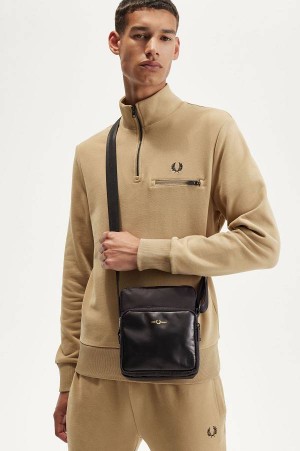 Fred Perry Nylon Twill Leather Side Bag Black/Gold | FP70299