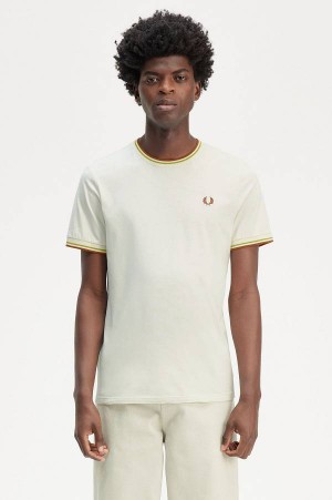 Fred Perry Twin Tipped T-Shirt Ecru/Honeycomb | FP70203
